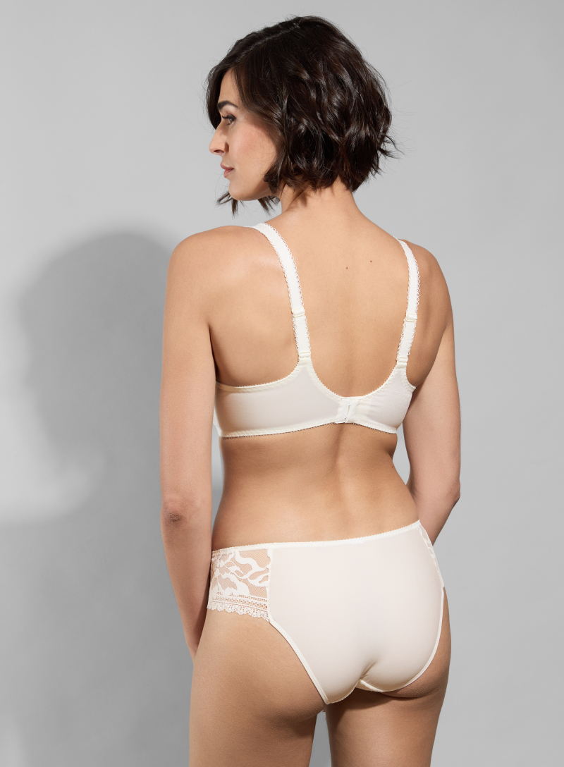 Brief LEIA Natural