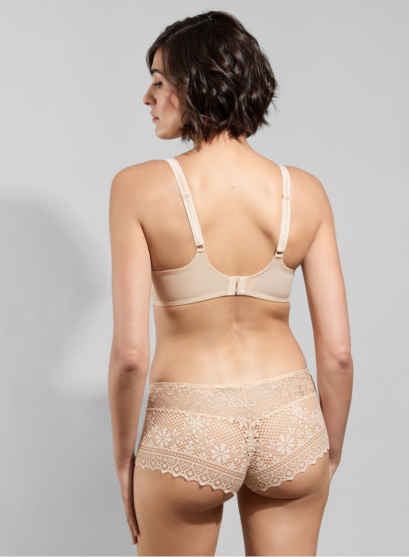 Invisible full cup bra CASSIOPEE Creamy Beige
