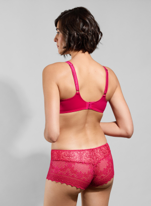 Invisible full cup bra...