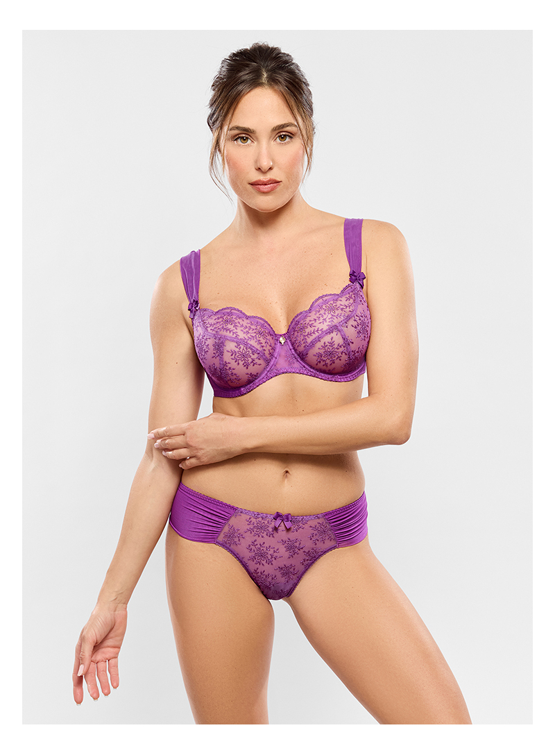 String CHARLOTTE Dahlia