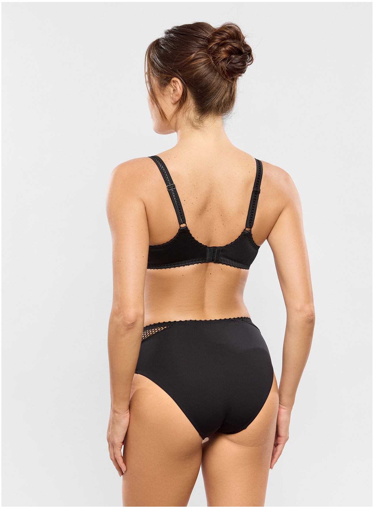 Klassieke beha LUNA Zwart